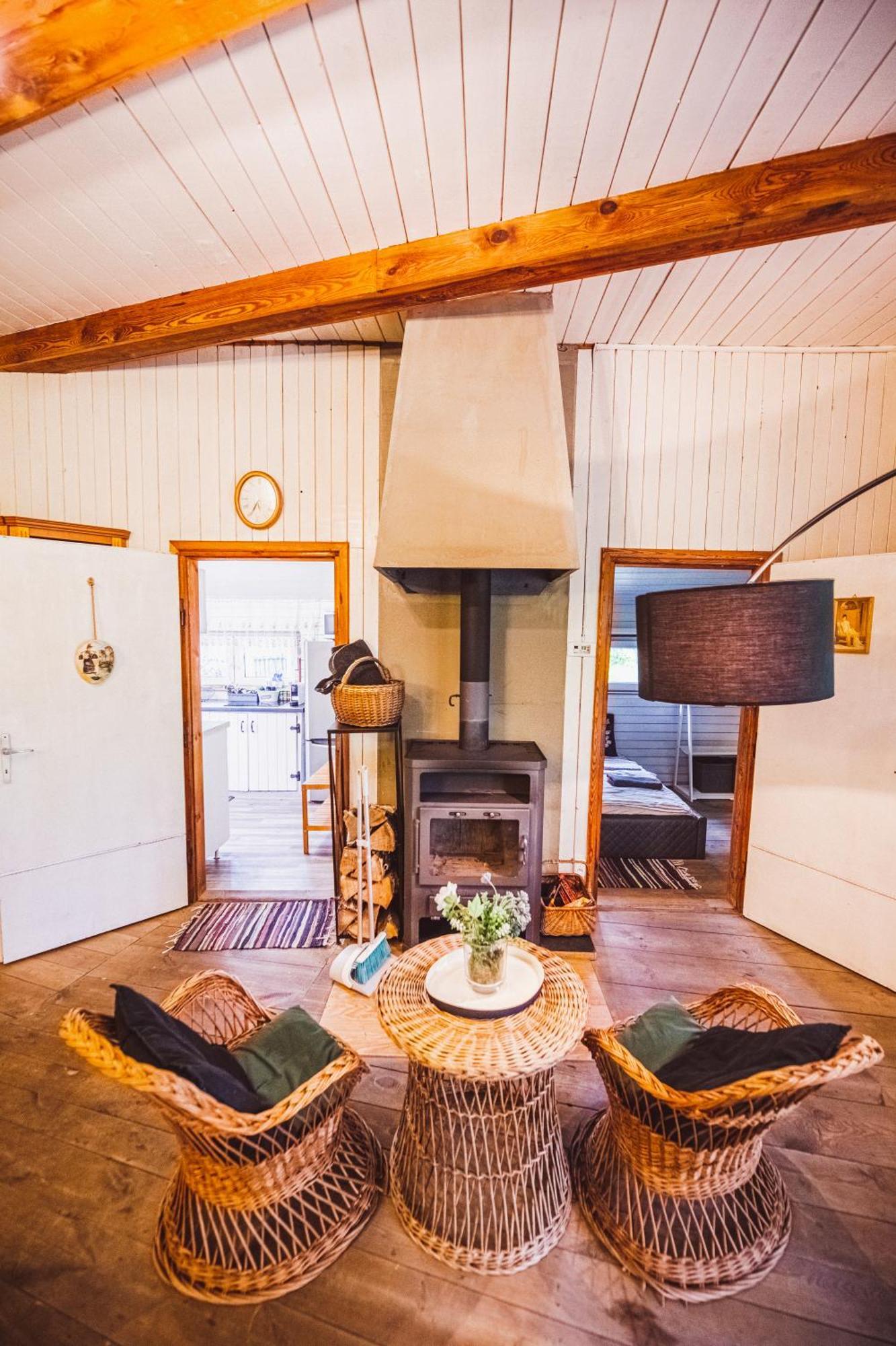 Cozy Nature Retreat With Patio Fireplace Garden Maciejowice 외부 사진